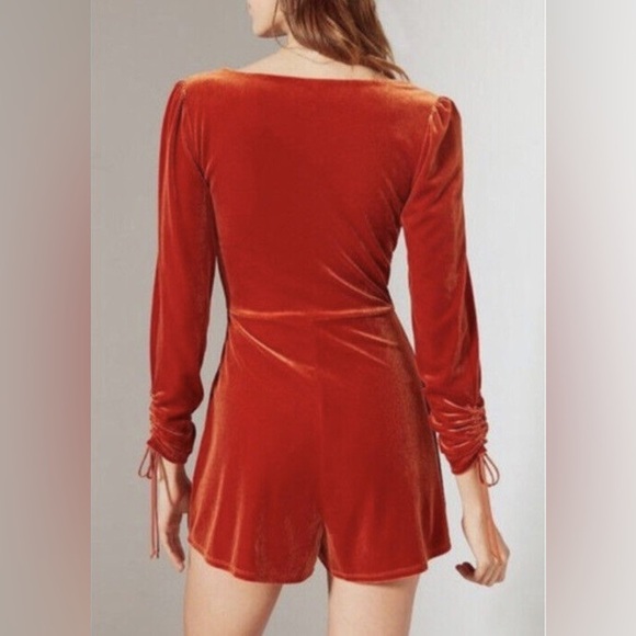 Urban Outfitters Orange Velvet Faux Wrap Romper Size XS - Picture 2 of 7